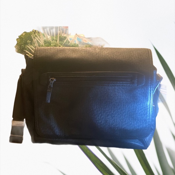 Aldo Bags Aldo Black Messenger Bag Poshmark